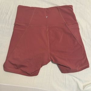 Old Navy Active biker shorts size medium.